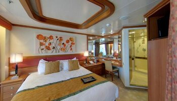1549560685.9603_c816_P&O Cruises Ventura Accommodation Suite.jpg